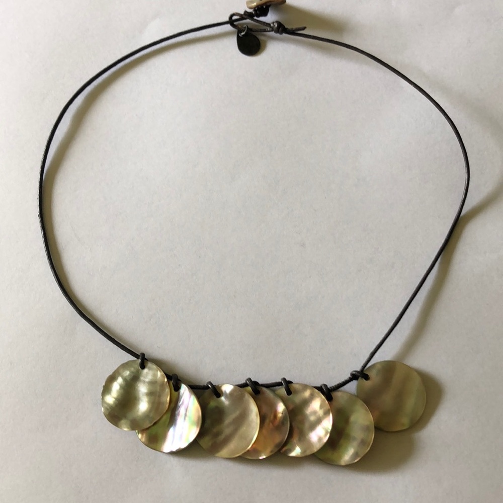 Mother of pearl necklace